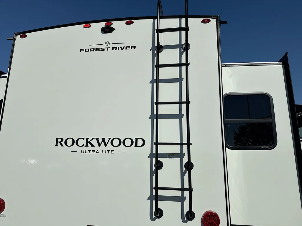2027 Forest River Rockwood Ultra Lite 2921RL, Photos photo 39