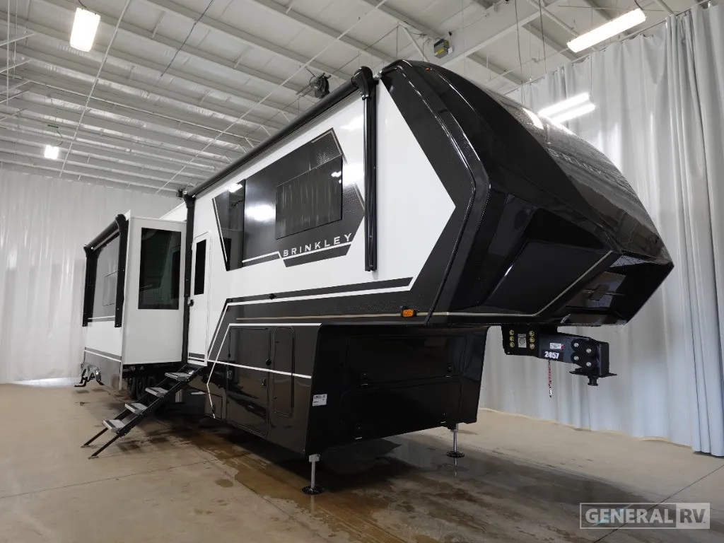 2026 Brinkley Model G 3950 - Photo 2