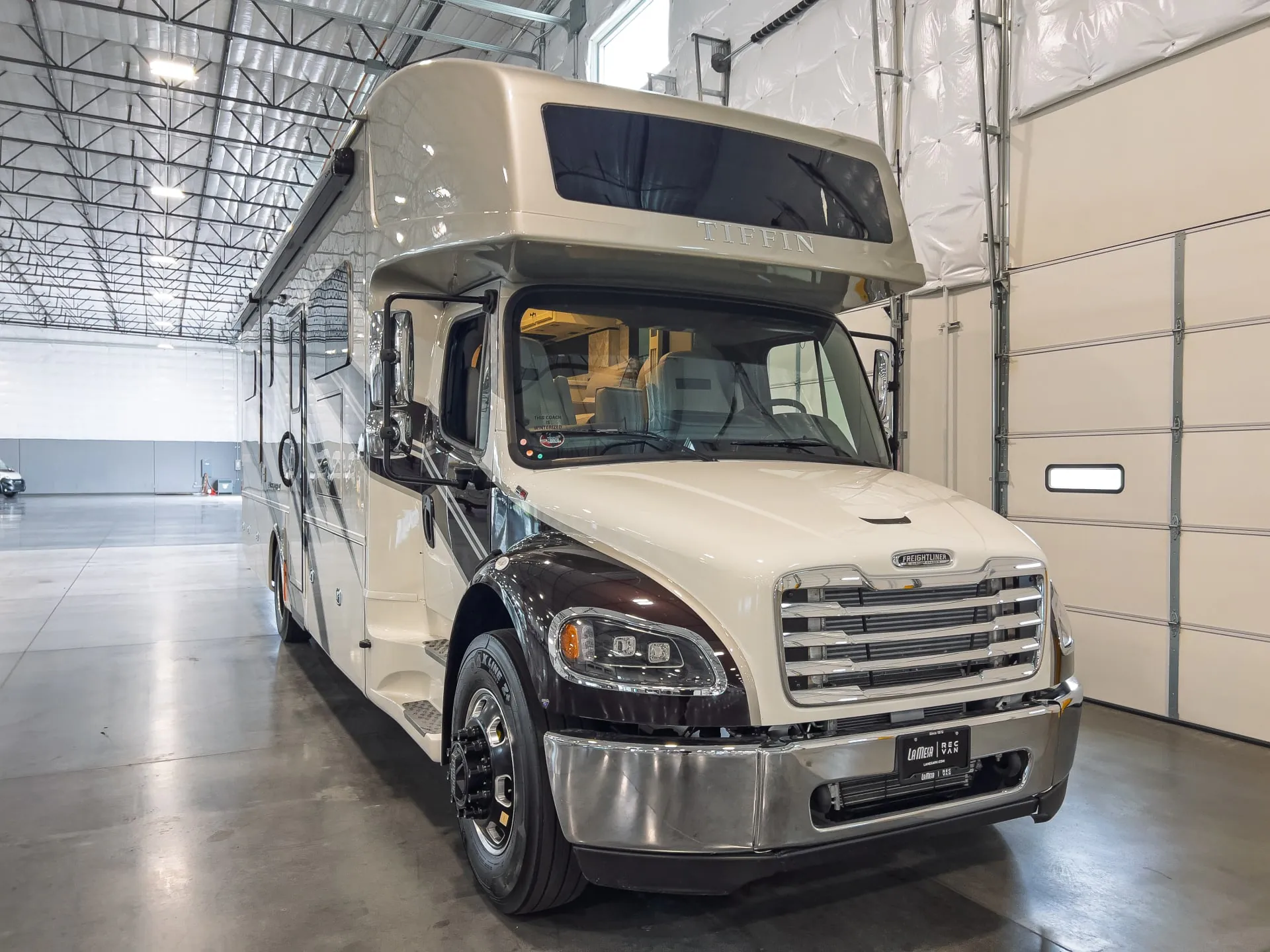 2026 Tiffin Allegro Bay 34 DB dealer photo 1 from La Mesa RV Center