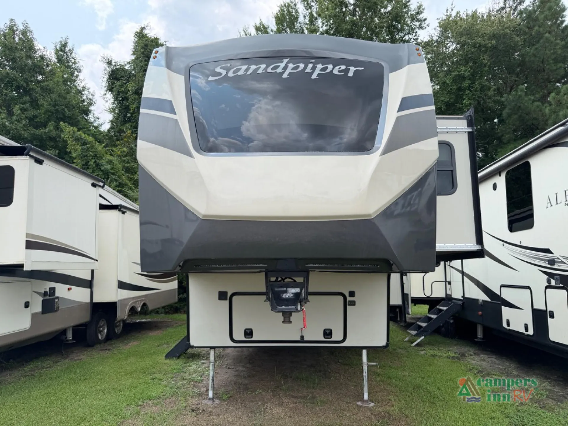 2020 Forest River Sandpiper C-Class 3550FL - Photo 4
