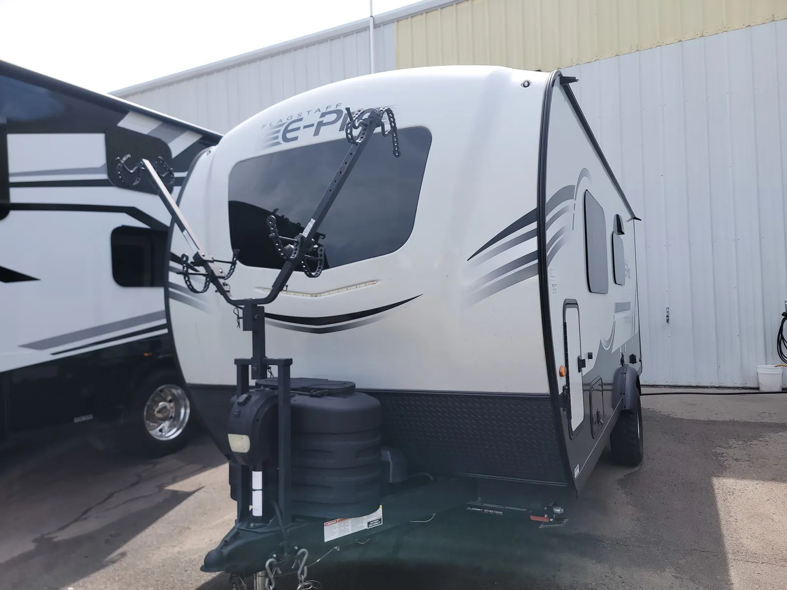 2024 Forest River Flagstaff E-Pro E19FD - Photo 4