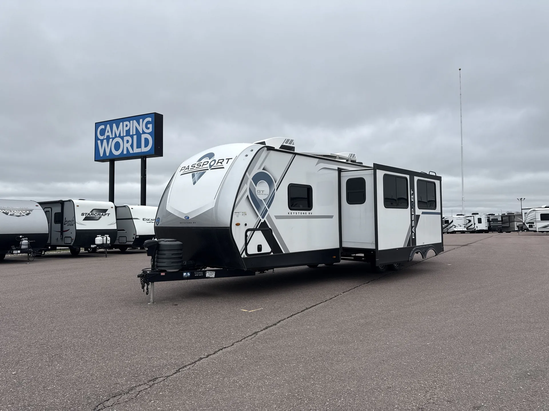 2024 Keystone Passport 2900BH - Photo 2
