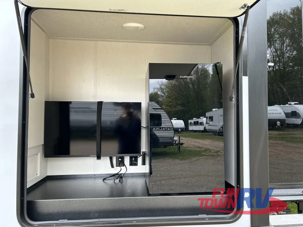 2026 Forest River Vibe Extreme Lite 2500FIK, Photos photo 27
