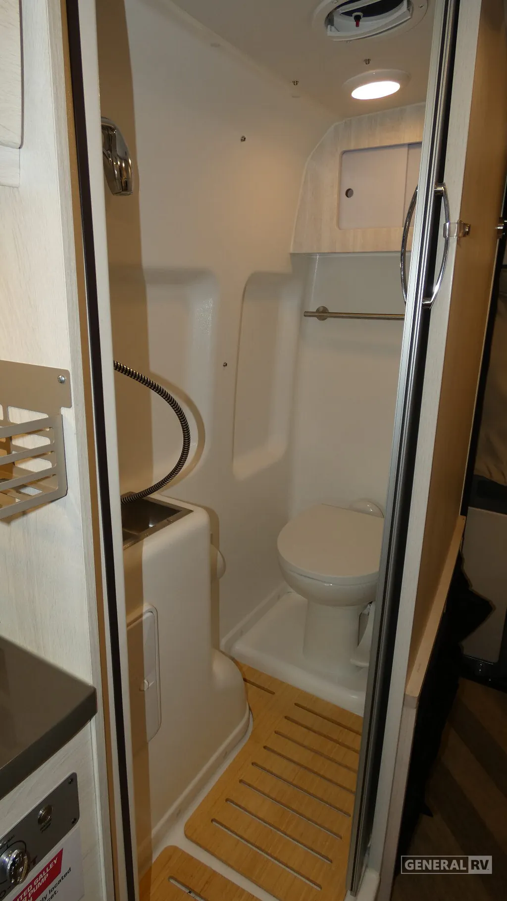 2027 Winnebago Travato 59G, Photos photo 19