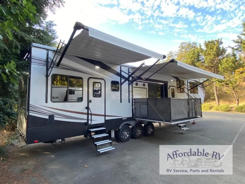 2019 Heartland Cyclone Used    4200 - Photo 4
