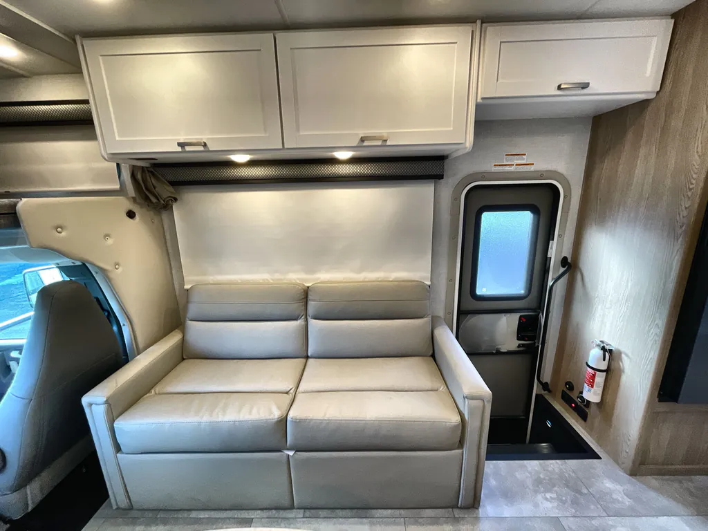 2026 Thor Motor Coach Freedom Elite 28HZ, Photos photo 13