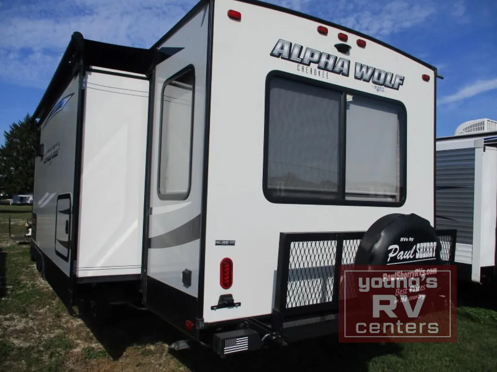 2020 Forest River Cherokee Alpha Wolf 26RL-L, Photos photo 4