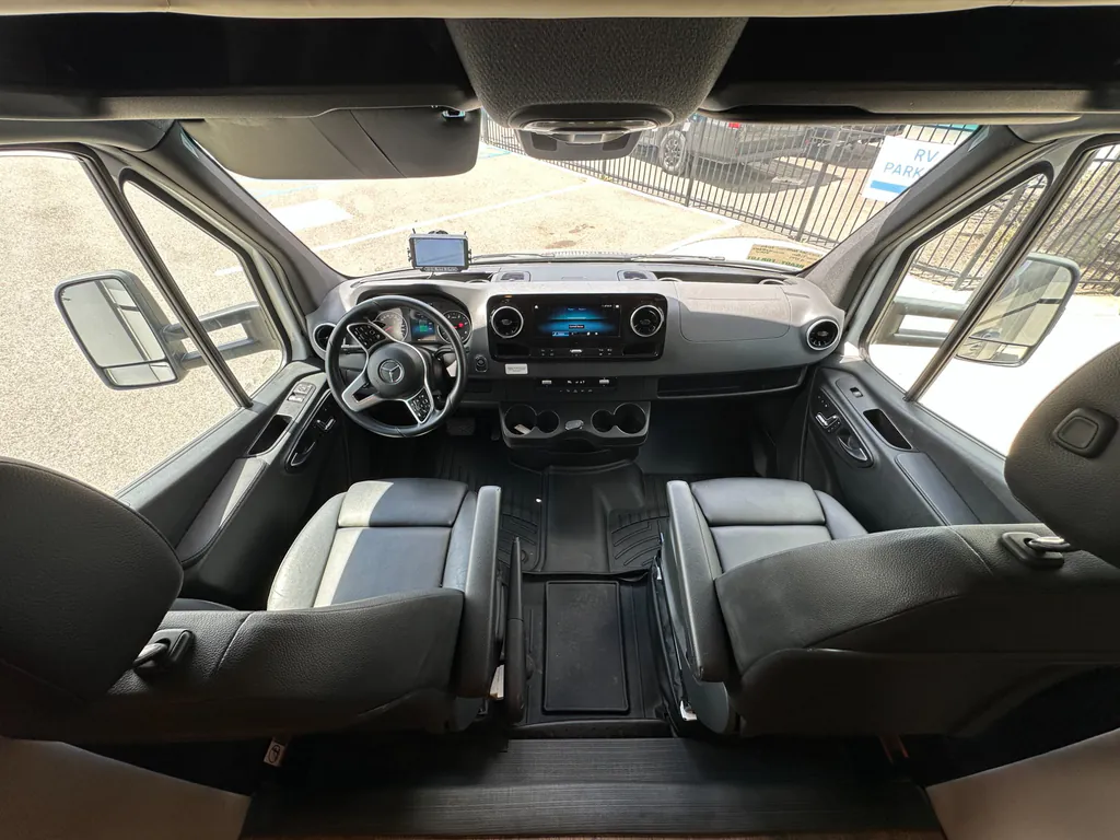 2020 Tiffin Wayfarer 25 RW, Photos photo 12