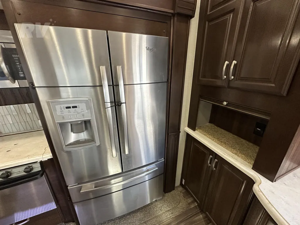 2017 Forest River Cardinal 3456RL, Photos photo 15