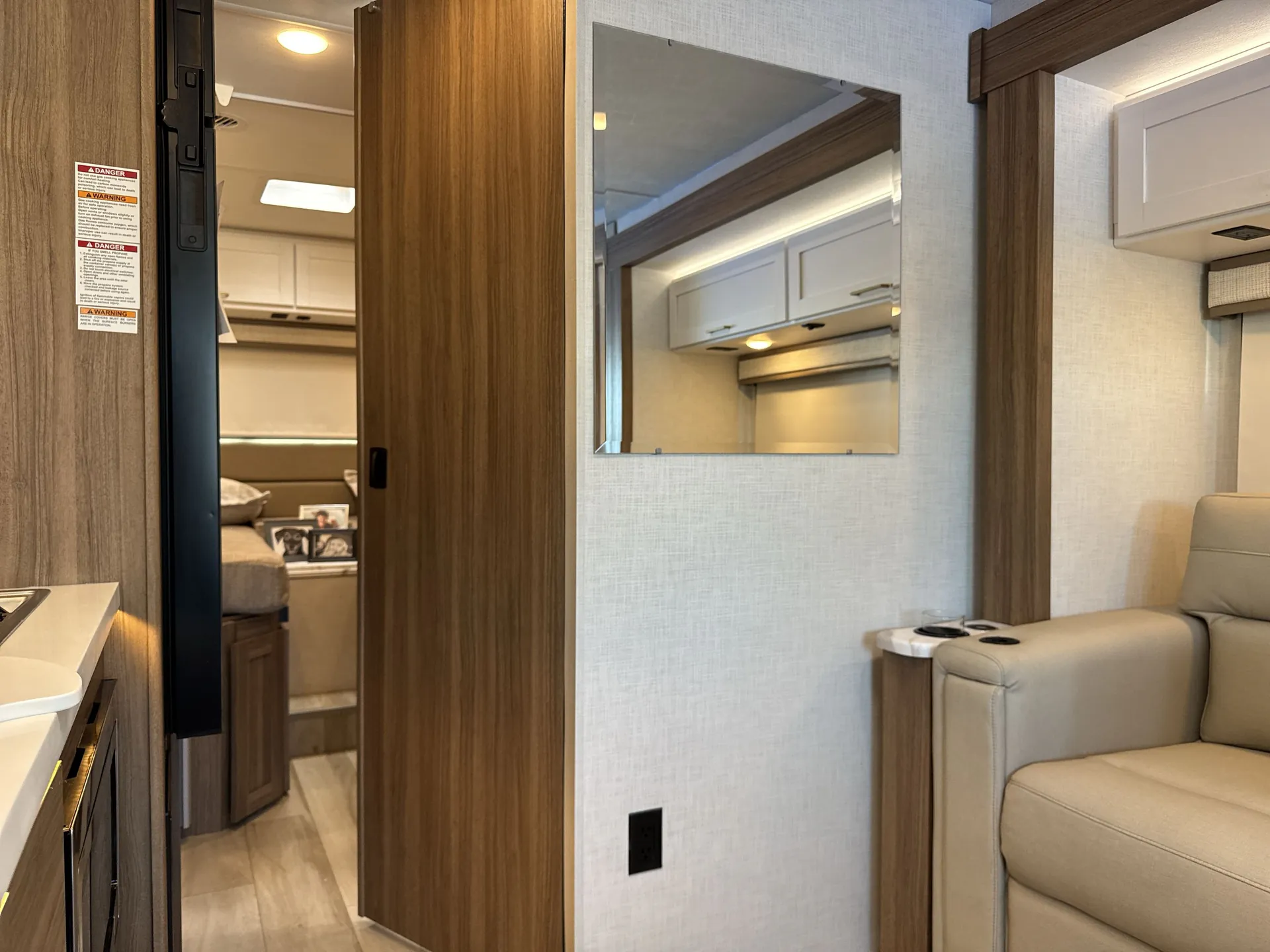 2027 Thor Motor Coach Freedom Eddie Bauer EB24 — wide interior living