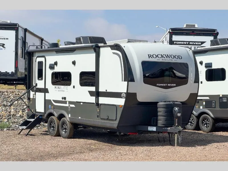 2026 Forest River Rockwood Mini Lite 2109S - Photo 2