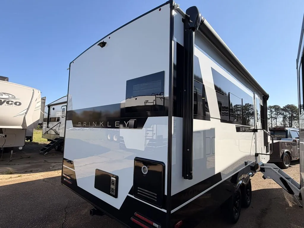 2026 Brinkley Model Ix 20X, Photos photo 4