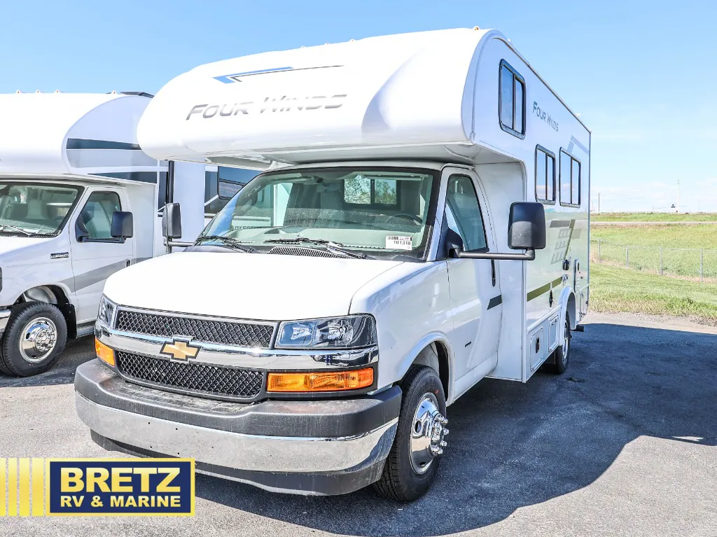 2026 Thor Motor Coach Four Winds 19X - Photo 4