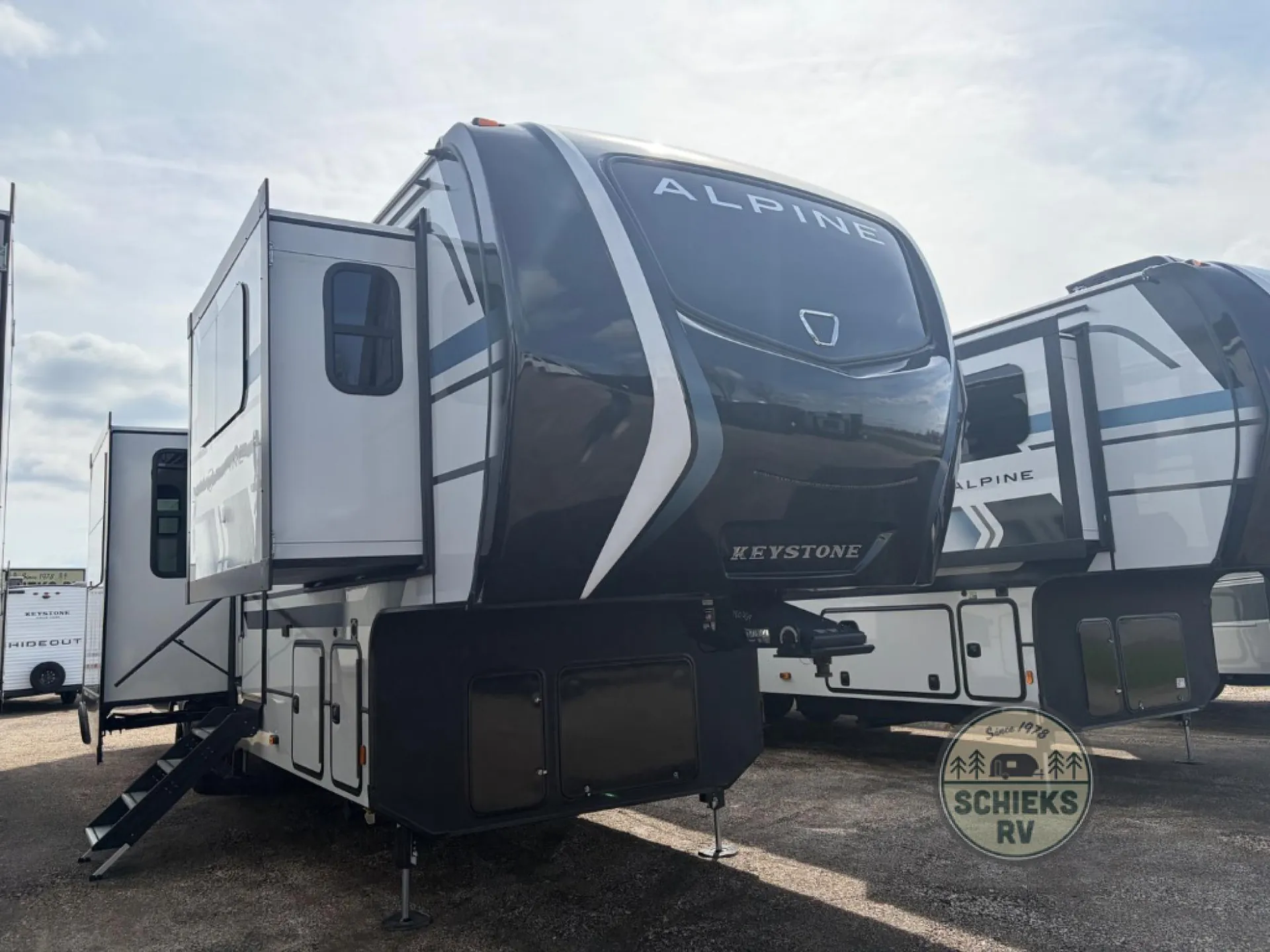 2026 Keystone Alpine 3712KB dealer photo 1 from Schiek's