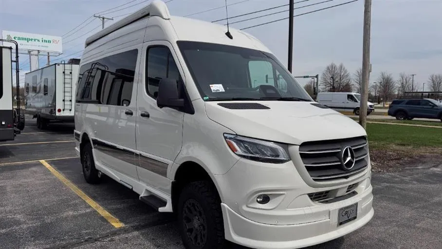 2027 Grech RV Vacanza-ion 19 AWD 19 - Main photo