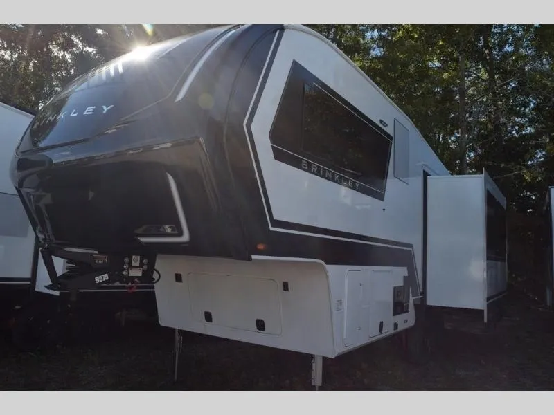 2026 Brinkley Model Z 2670 - Photo 3