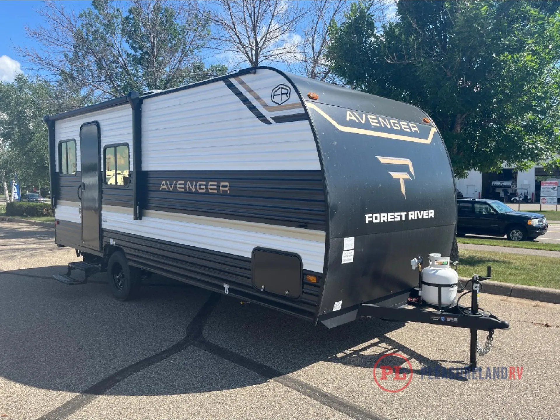 2027 Forest River Avenger LT 17RDX dealer photo 1 from Pleasureland RV Center