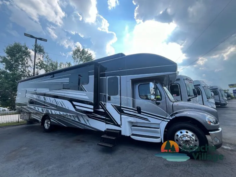 2026 Jayco Seneca Prestige 37M - Photo 2