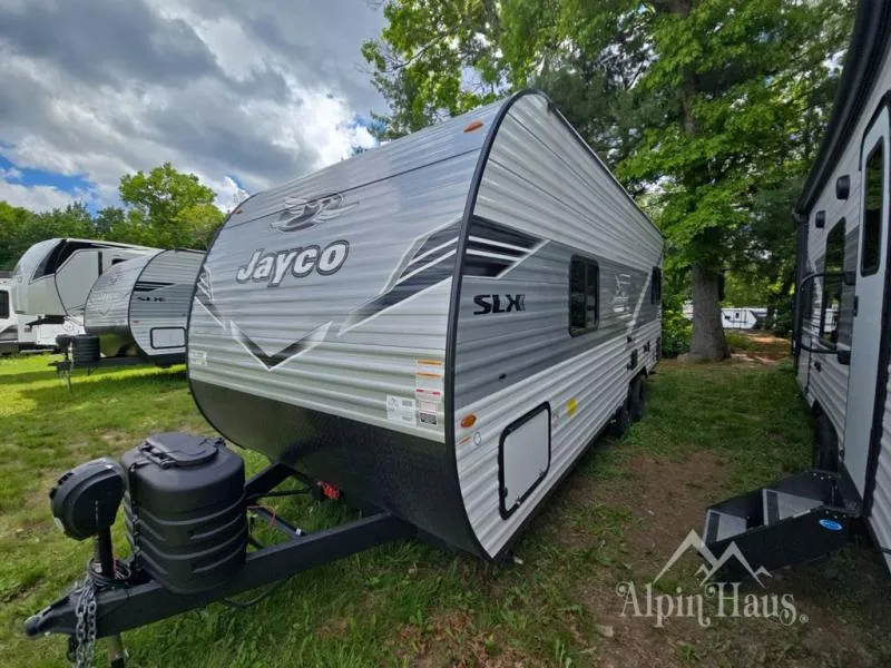 2026 Jayco Jay Flight SLX 210QB - Photo 3