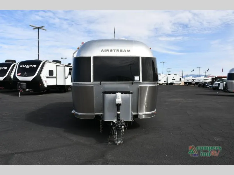 2024 Airstream International 23FB - Photo 3
