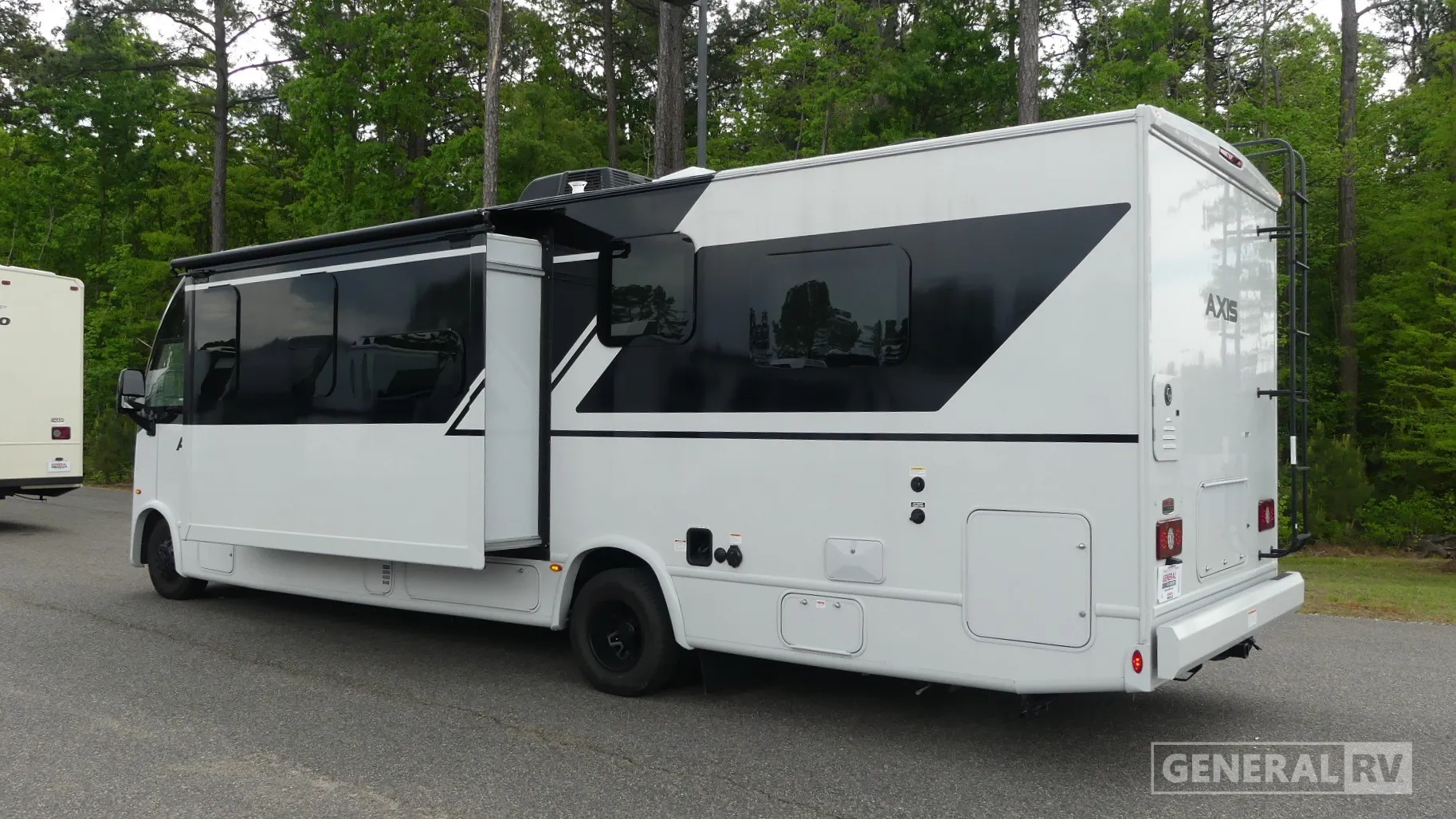 2026 Thor Motor Coach Axis 281 - Photo 4