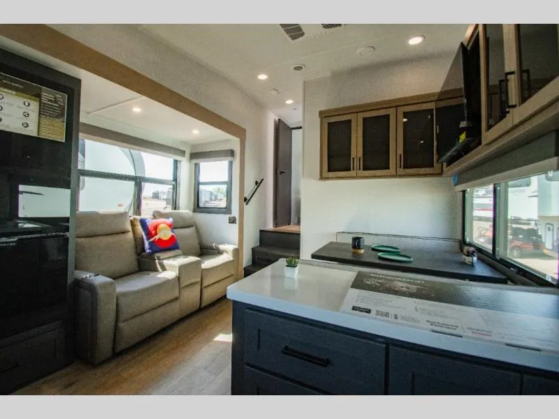 2026 Forest River Rockwood Signature 282RK - Photo 2