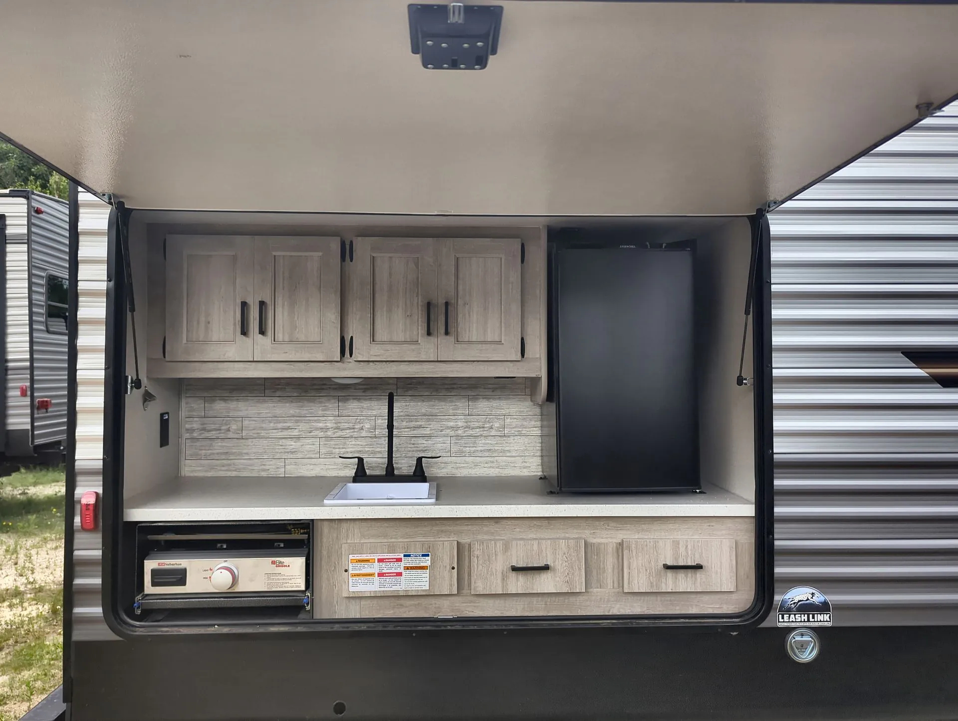 2026 Forest River Aurora 34BHTS - Photo 3