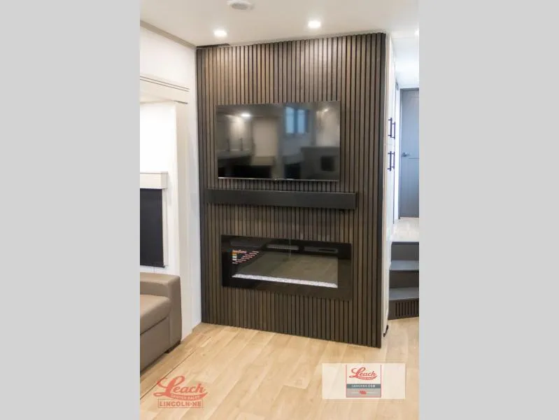 2026 Grand Design Solitude 390RK - Photo 3