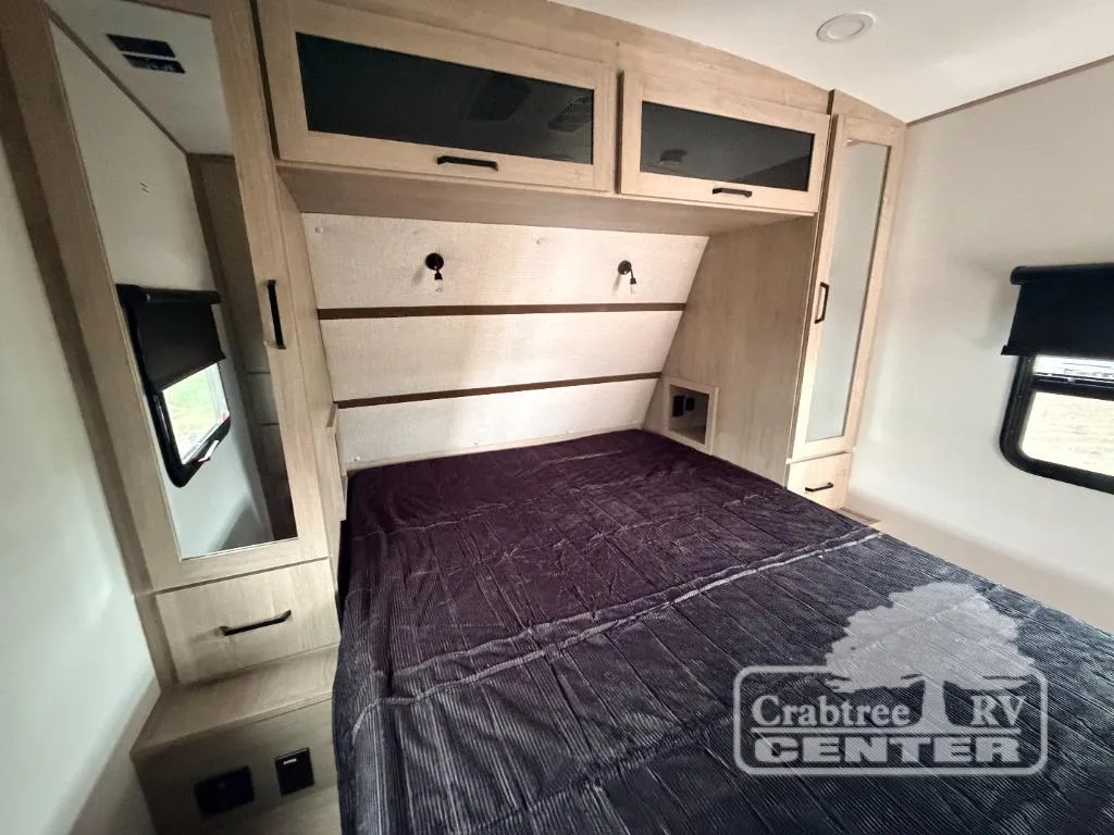 2026 Grand Design Imagine 3100RD - Photo 4