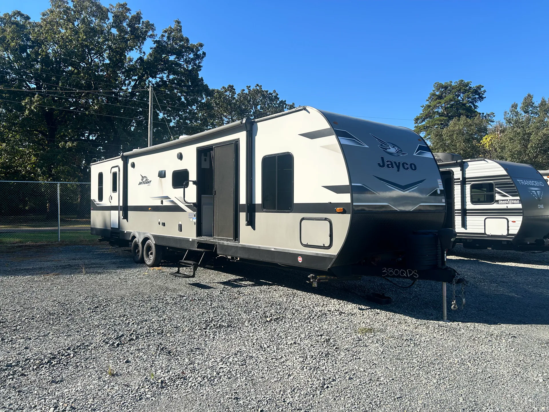 2024 Jayco Jay Flight 380DQS - Photo 2