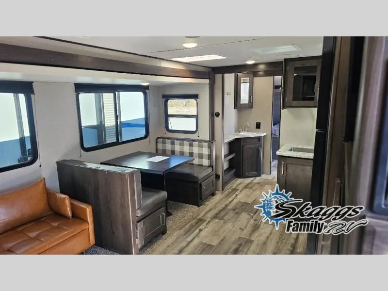 2023 Grand Design Transcend Xplor 321BH - Photo 4
