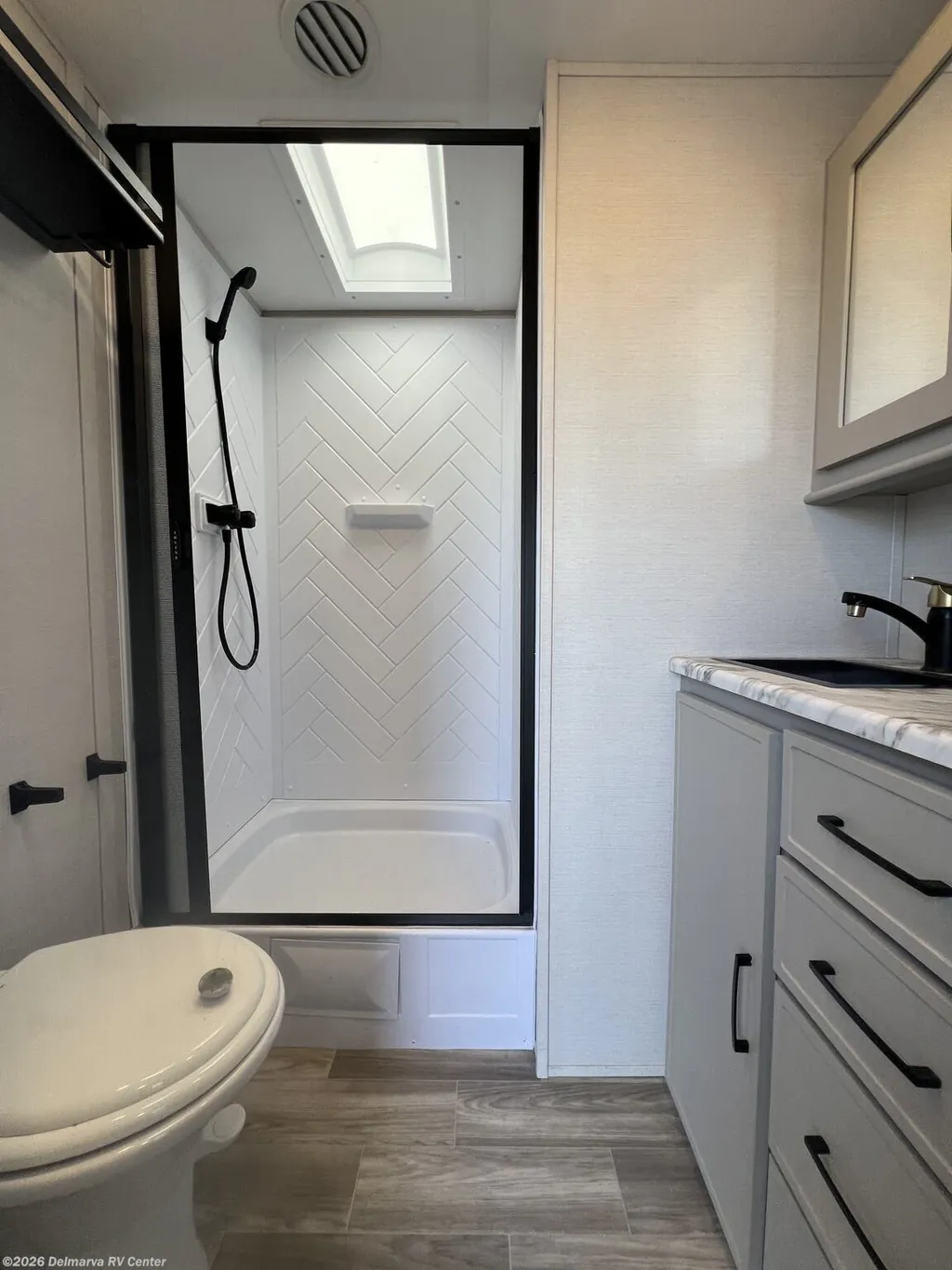 2025 Forest River Vibe 3400SB, Photos photo 17