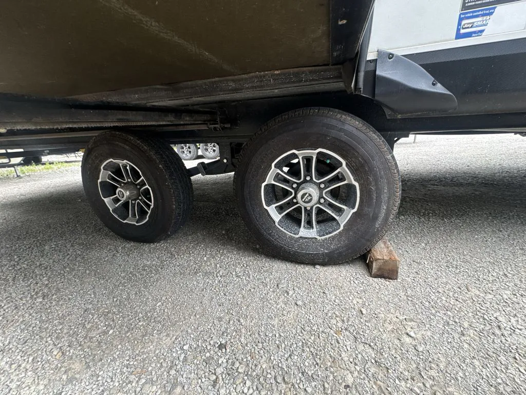 2021 Jayco White Hawk 32RL - Photo 3