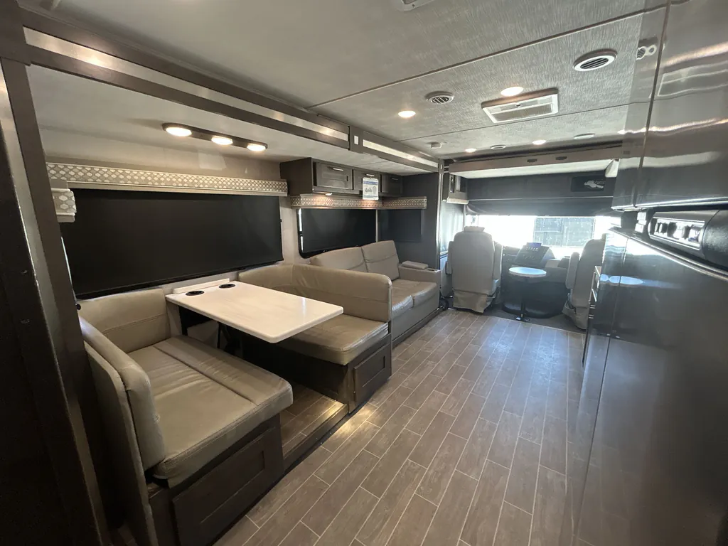 2023 Forest River Georgetown 5 Series GT5 36B5, Photos photo 5
