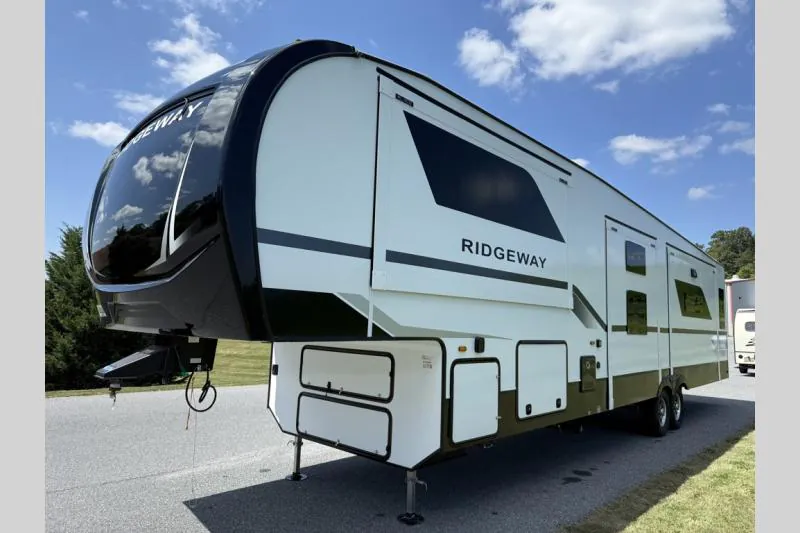 2026 K-Z Ridgeway 36MB - Photo 4