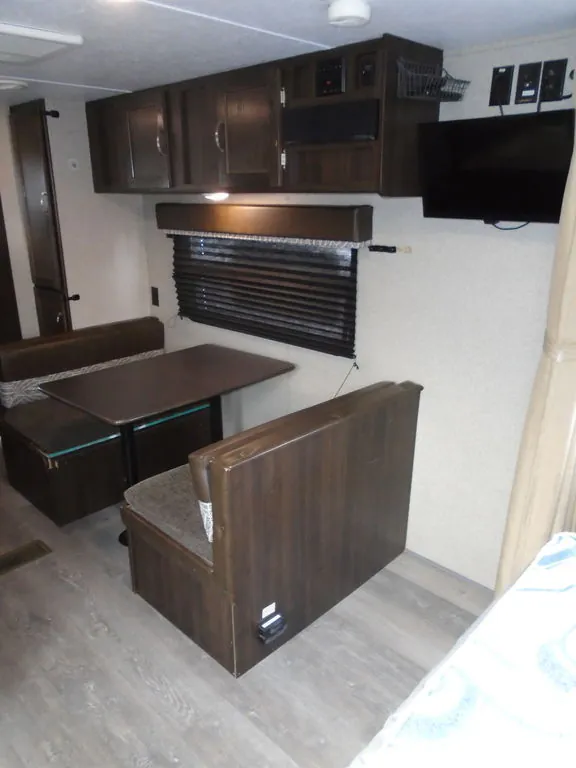 2019 Keystone Springdale 220BHWE, Photos photo 8