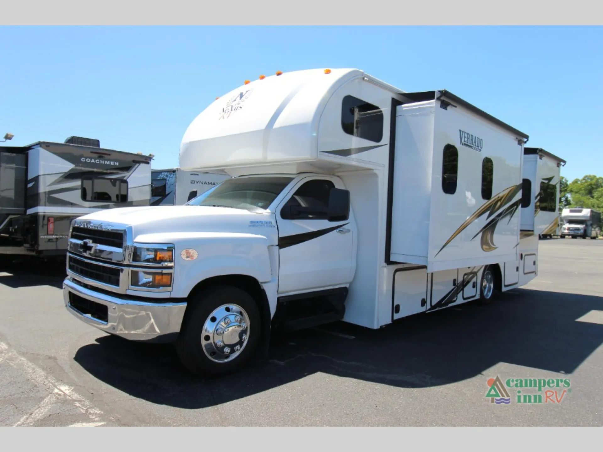 2024 Nexus Verrado 32S - Photo 4