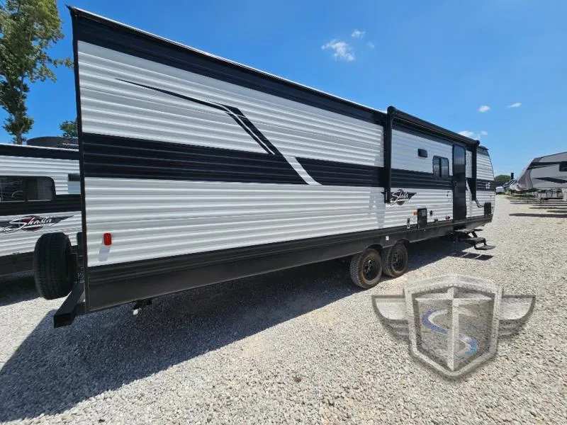 2024 Shasta RVs i-5 Edition 530QB - Photo 4