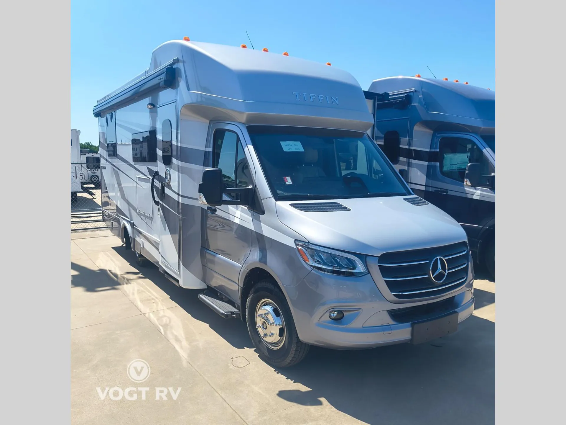 2026 Tiffin Wayfarer 25 XPW dealer photo 1 from Vogt RV Center
