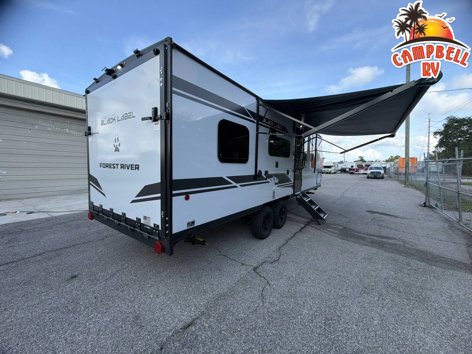 2027 Forest River Cherokee Grey Wolf 22RR — Photo 5