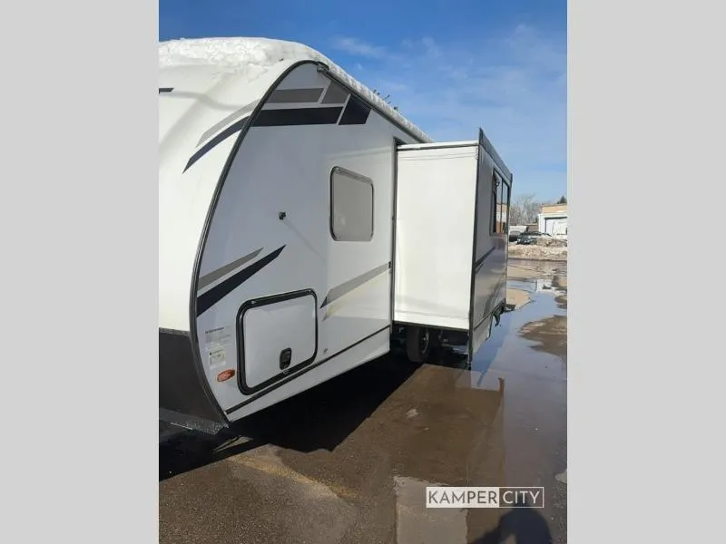 2022 CrossRoads Sunset Trail Super Lite SS212RB - Photo 2