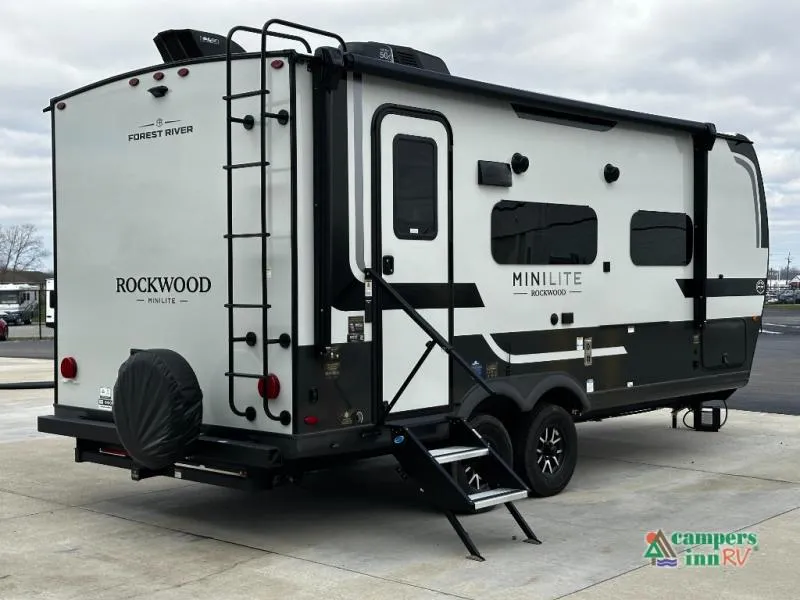 2026 Forest River Rockwood Mini Lite 2109S - Photo 2
