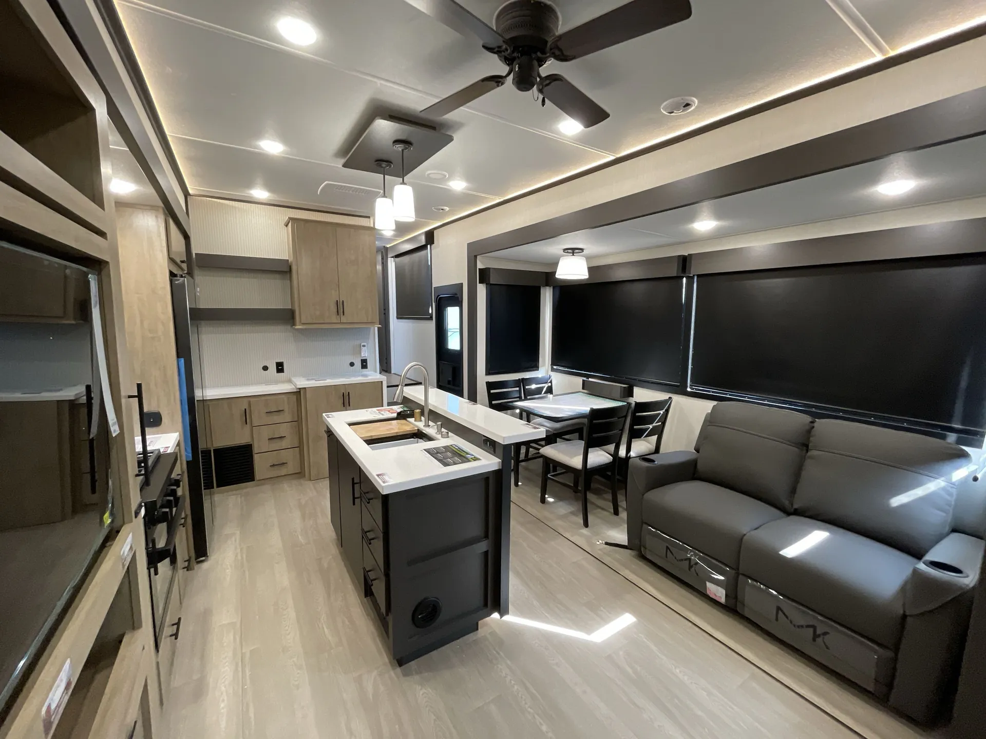 2026 Forest River Campsite Elite 32BAM — living area main