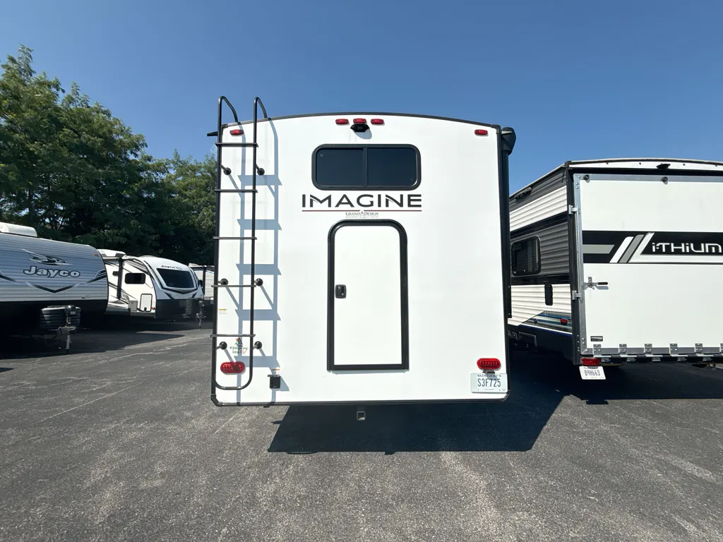 2025 Grand Design Imagine 3210BH, Photos photo 7