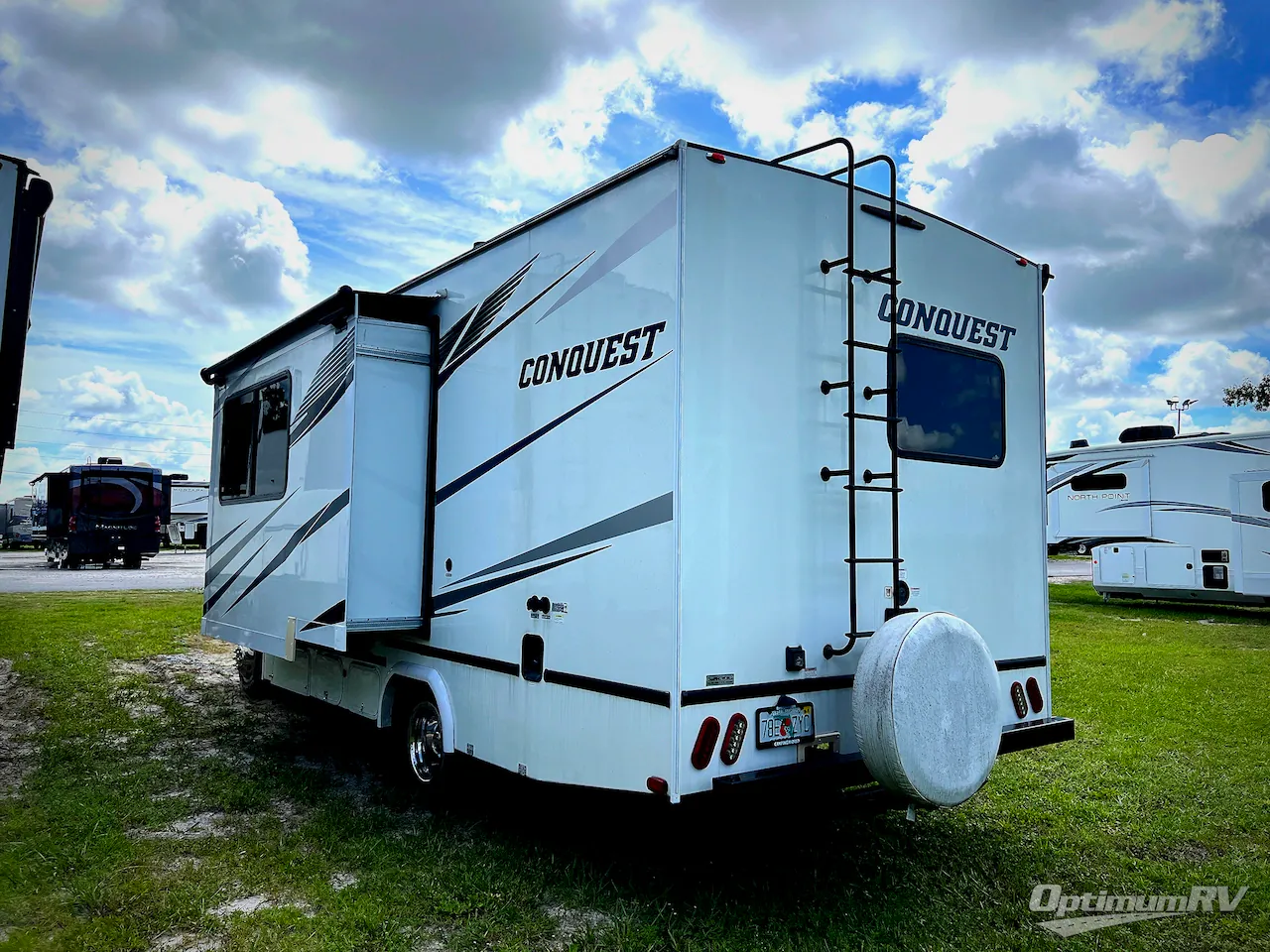 2023 Gulf Stream Conquest Class C 6238 - Photo 3