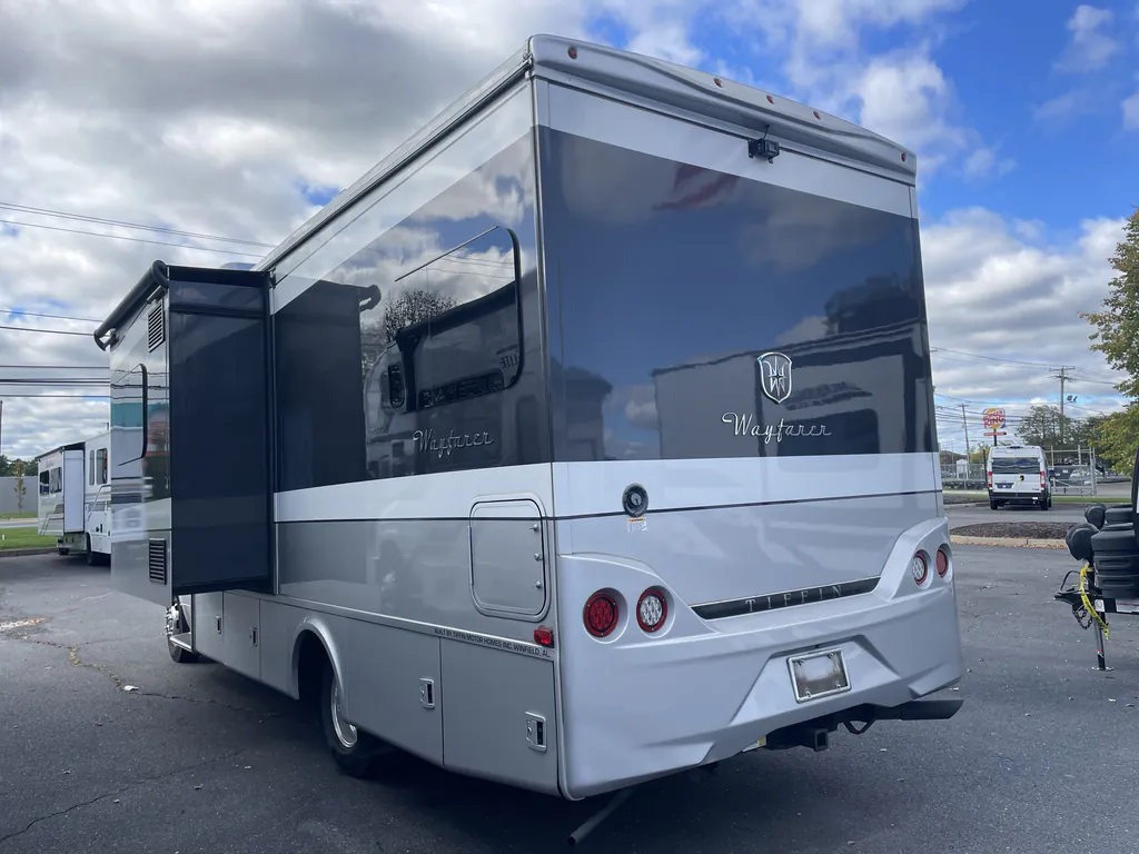 2019 Tiffin Wayfarer 24 TW, Photos photo 6