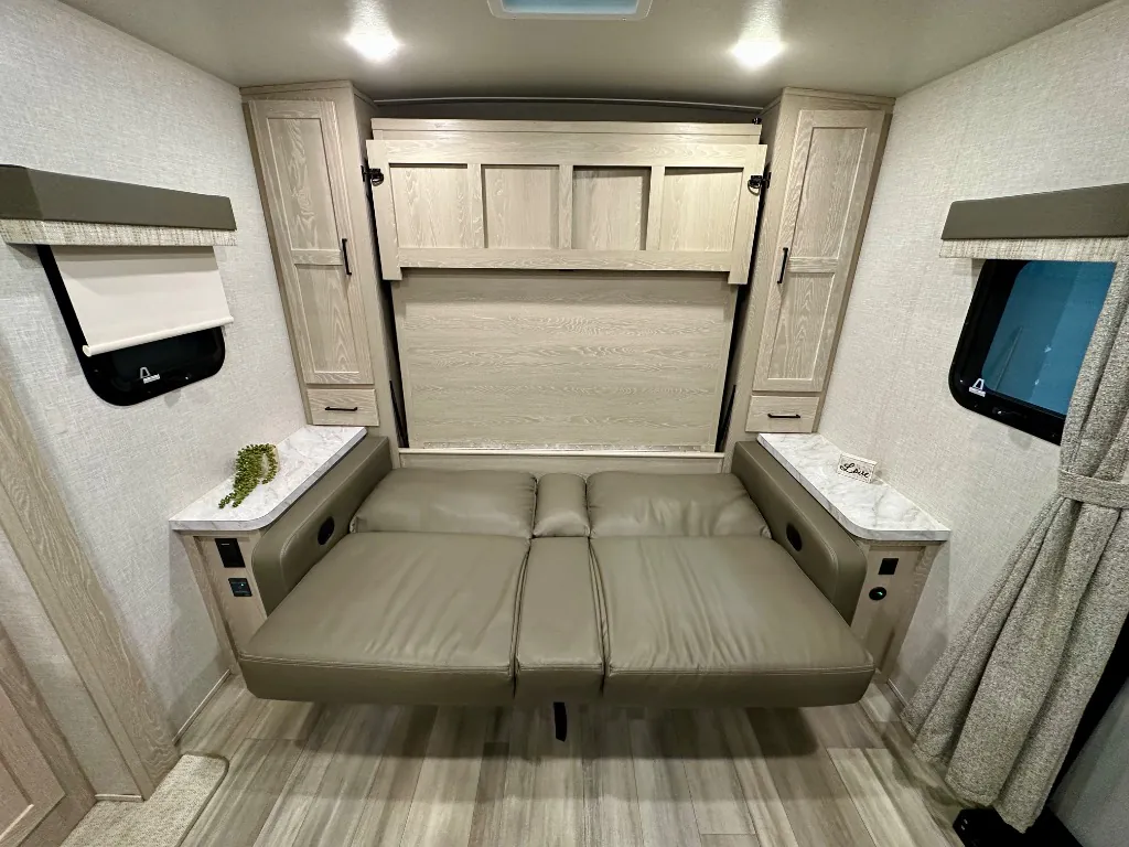 2023 Forest River Flagstaff Micro Lite 25BRDS, Photos photo 10