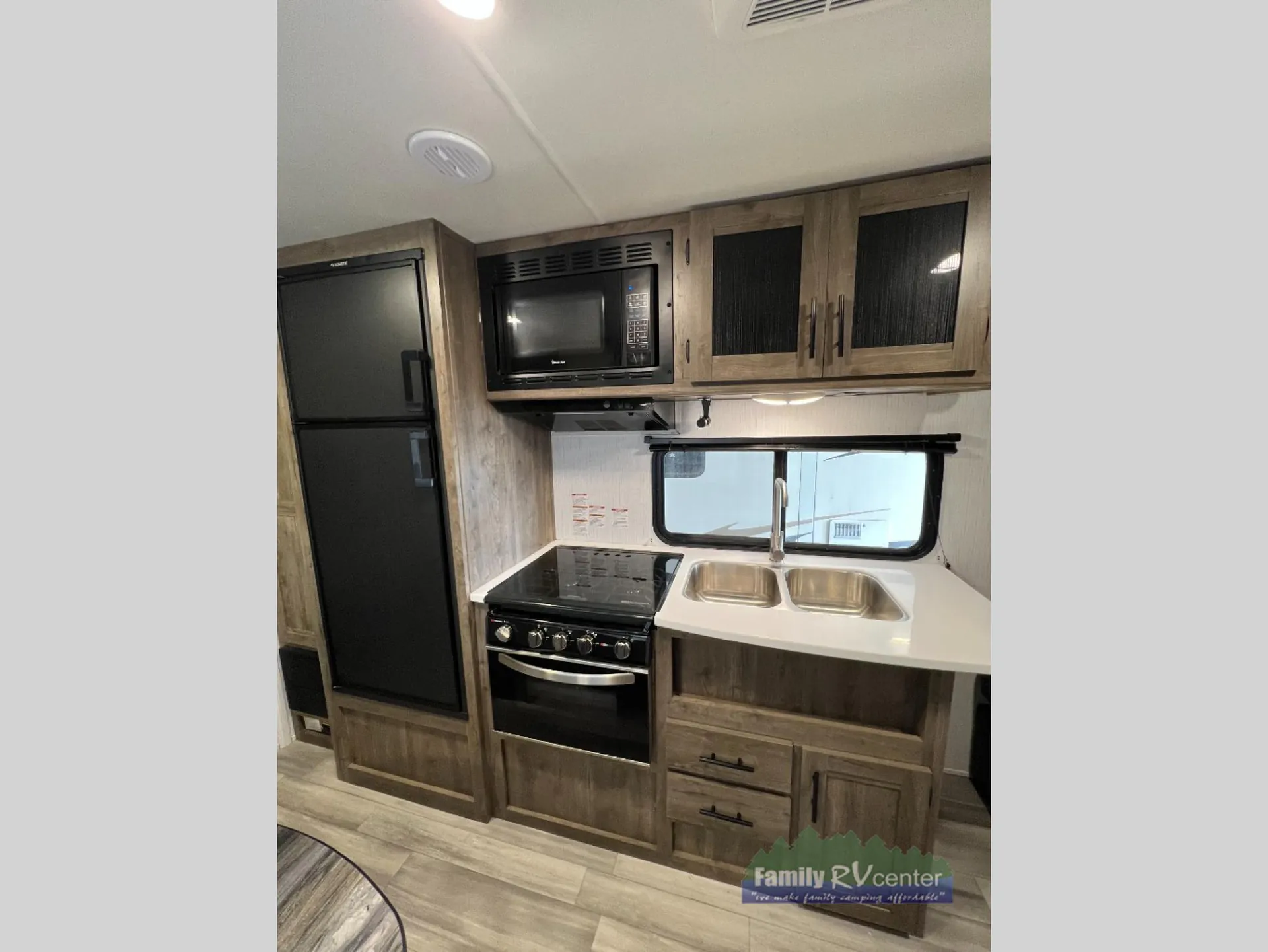 2022 Heartland Pioneer BH250 - Photo 3