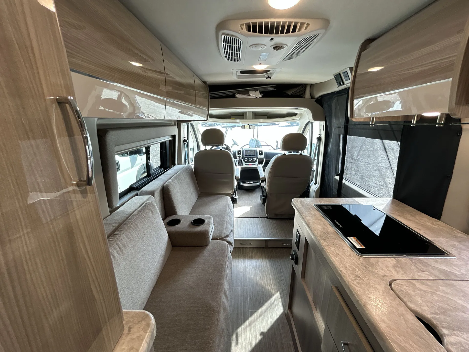 2023 Thor Motor Coach Scope 18M — living area main