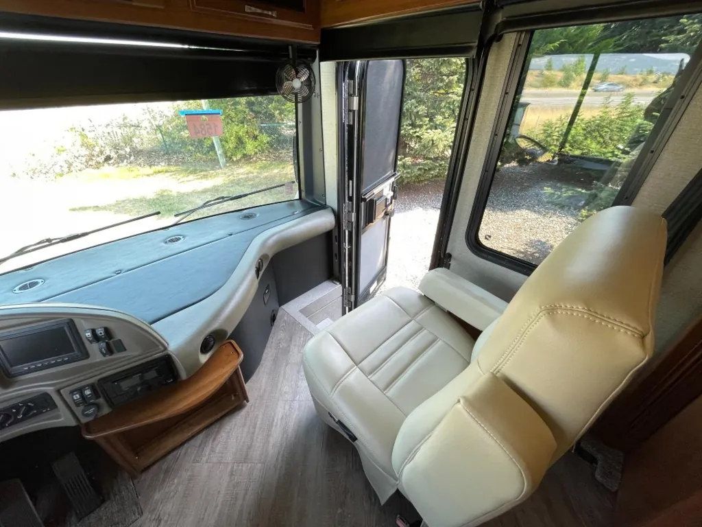 2018 Fleetwood Pace Arrow LXE 38K, Photos photo 22